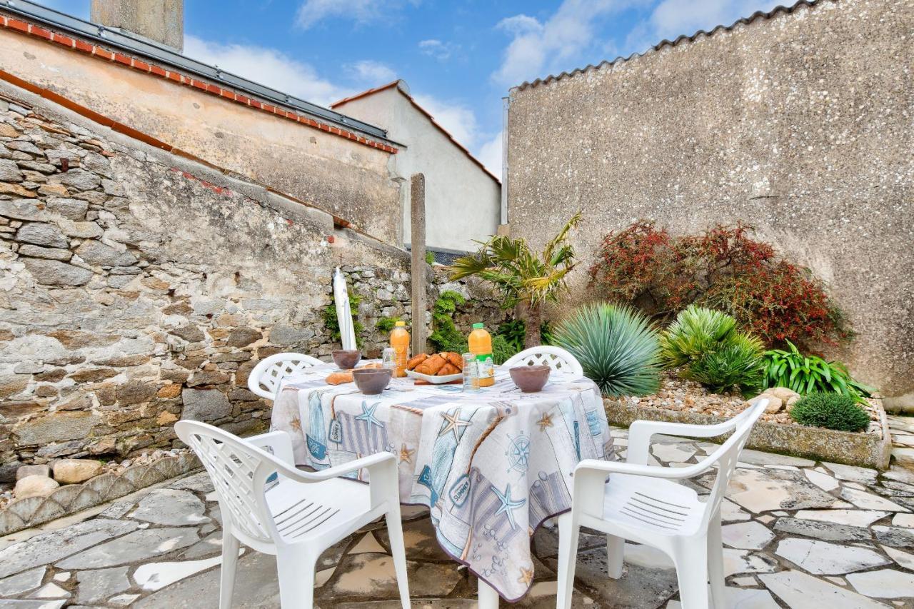 Centre Ville - Maison Pour 4 Avec Belle Cour Noirmoutier-en-l'Île Extérieur photo